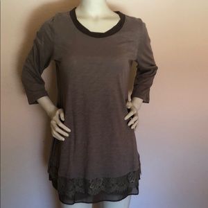 LOGO by Lori Goldstein top